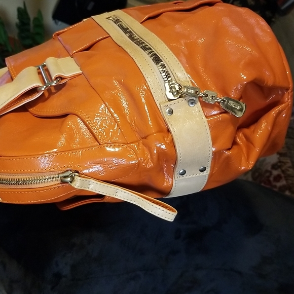 SEE BY CHLOE PATENT LEATHER TOTE BAG - Picture 2 of 9